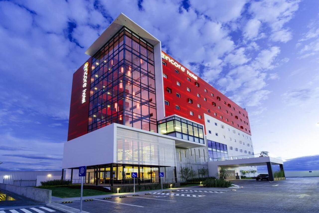 Ramada Encore San Luis Potosí Eksteriør billede