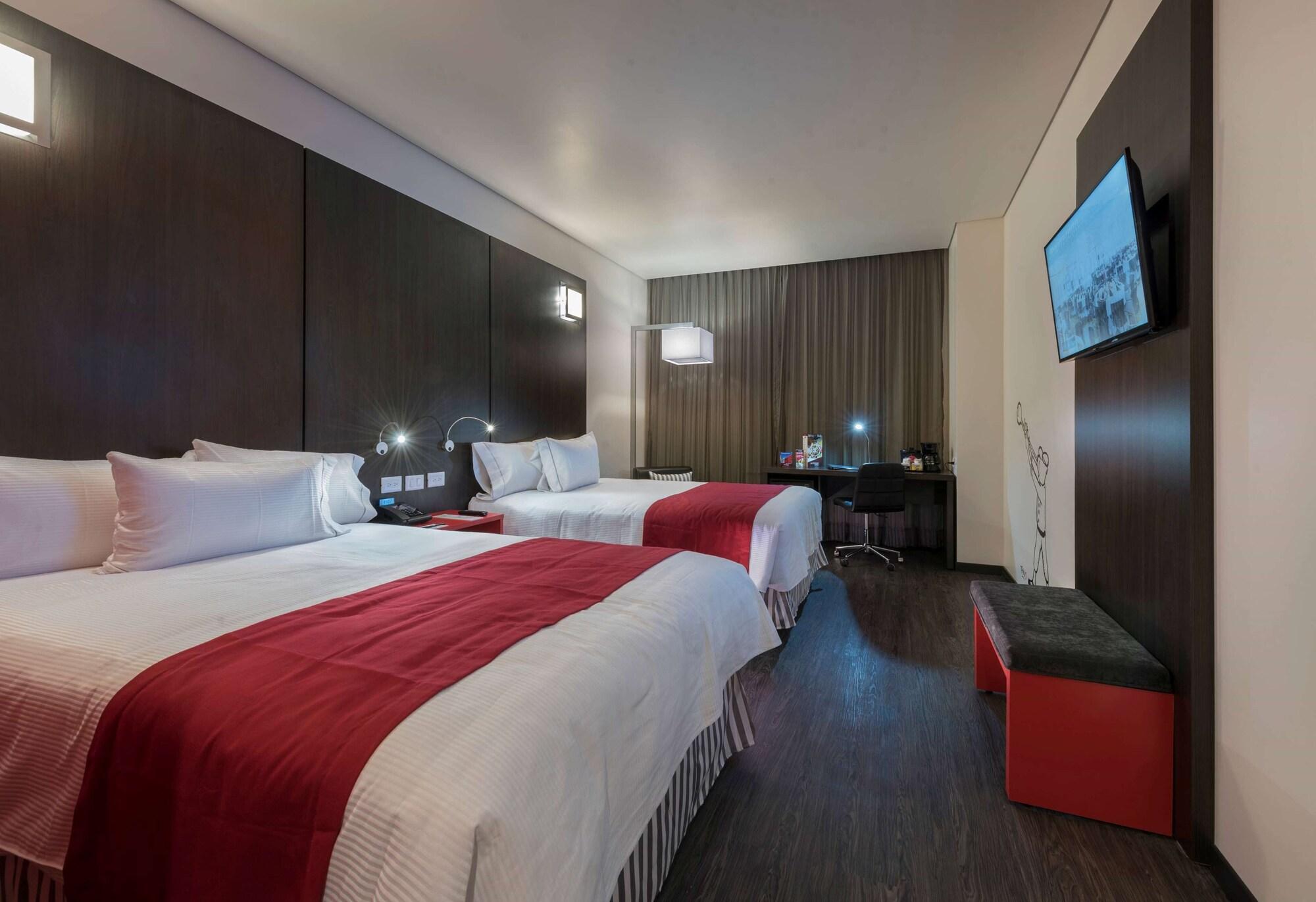 Ramada Encore San Luis Potosí Eksteriør billede