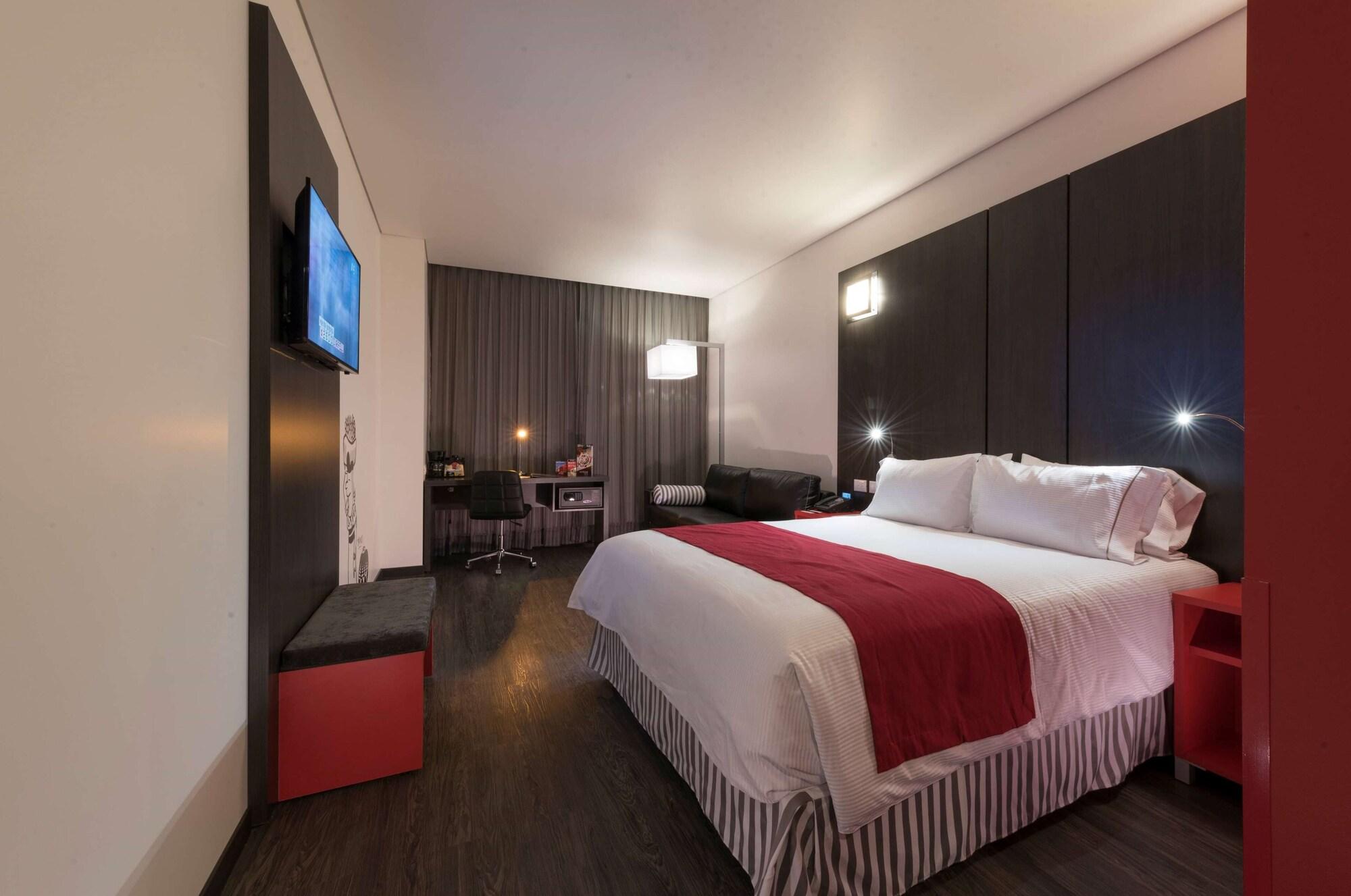 Ramada Encore San Luis Potosí Eksteriør billede
