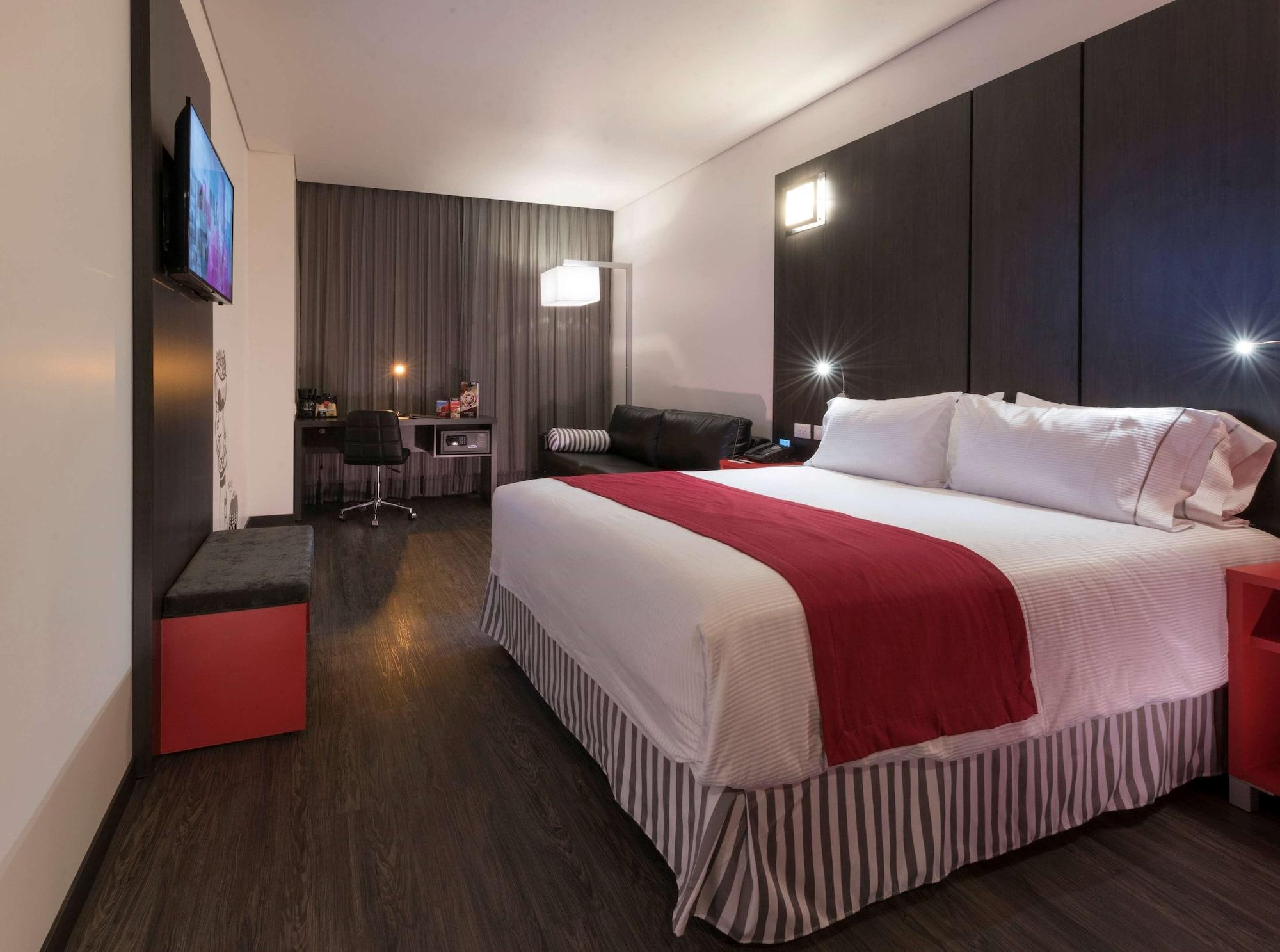 Ramada Encore San Luis Potosí Eksteriør billede