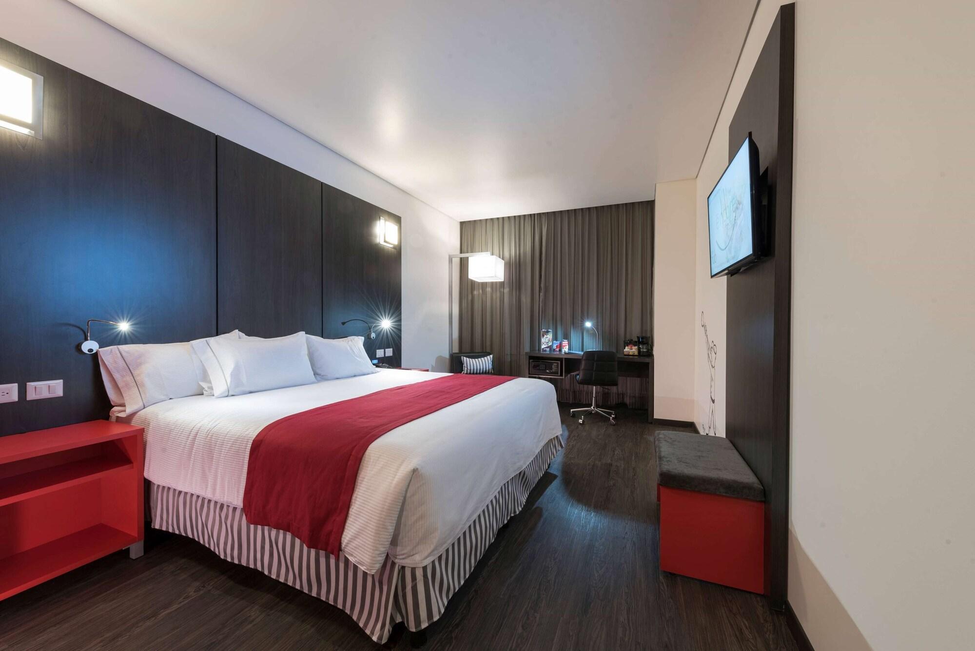 Ramada Encore San Luis Potosí Eksteriør billede