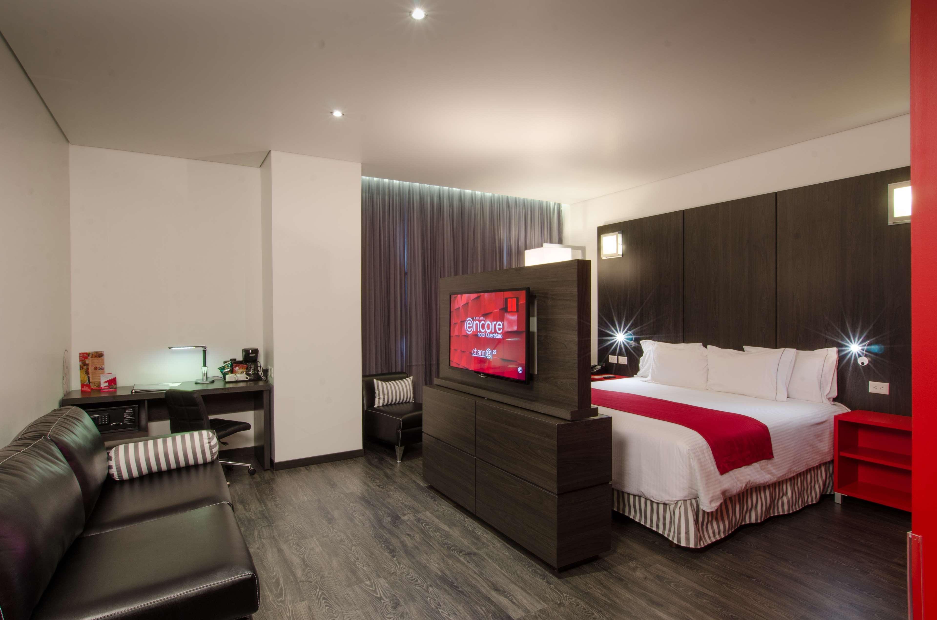 Ramada Encore San Luis Potosí Eksteriør billede