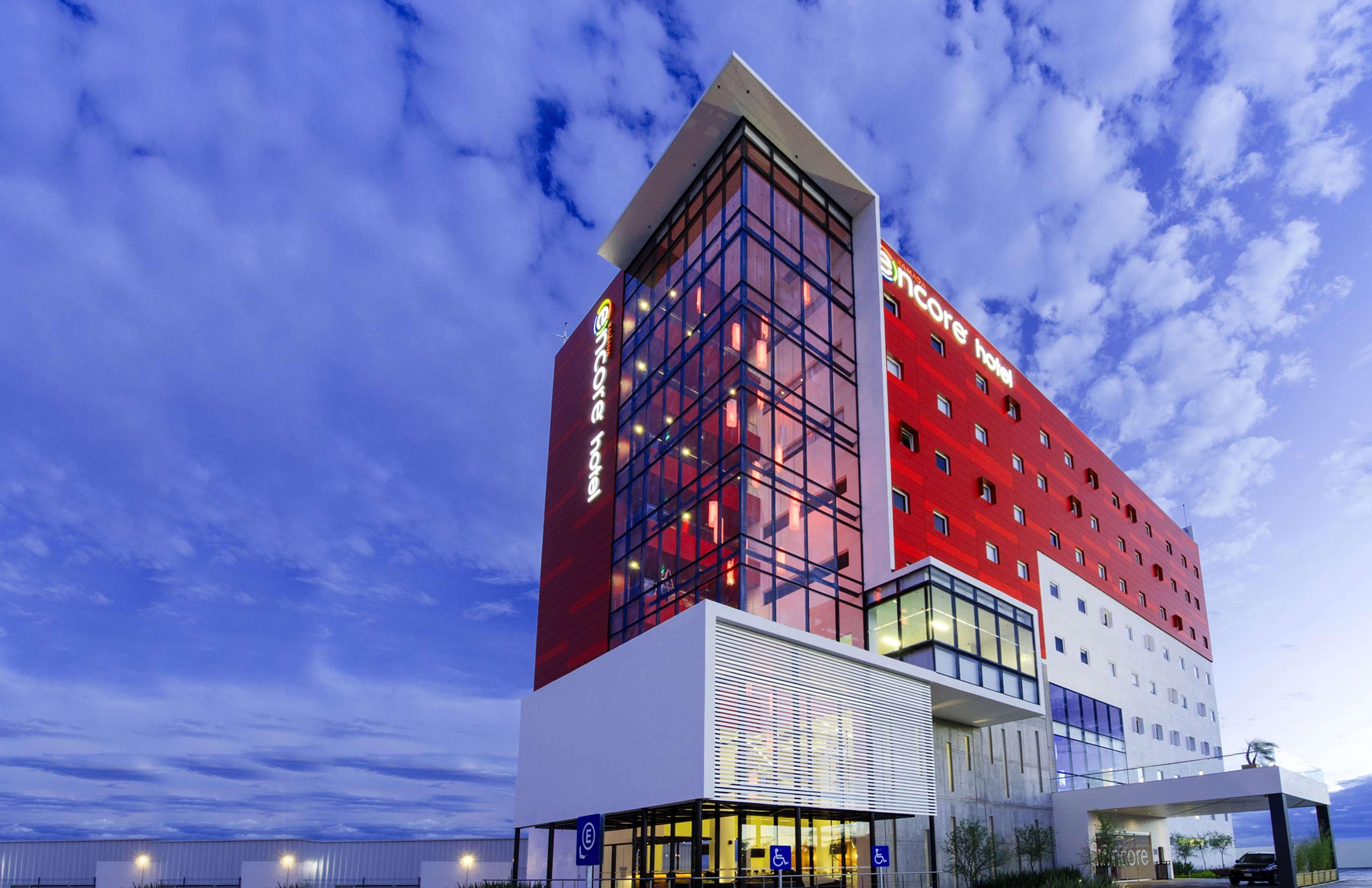 Ramada Encore San Luis Potosí Eksteriør billede