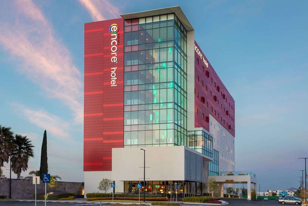 Ramada Encore San Luis Potosí Eksteriør billede